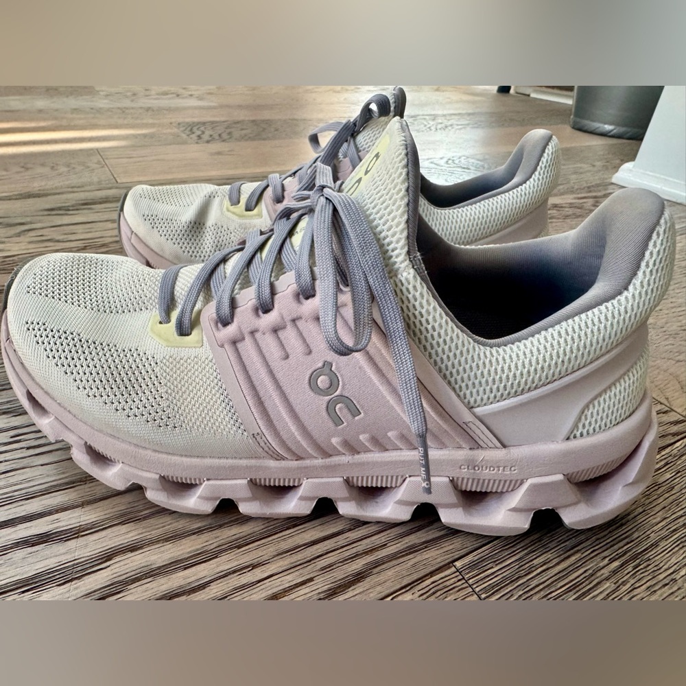 On Cloud Cloudswift 3 AD Running Shoe (Women)